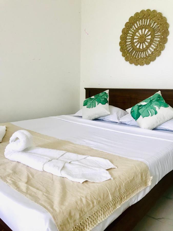 Hotel Bananas Mirissa Extérieur photo